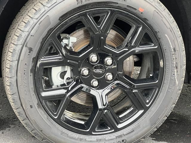 New 2025 Ford Maverick Lobo AWD/4WD image 7