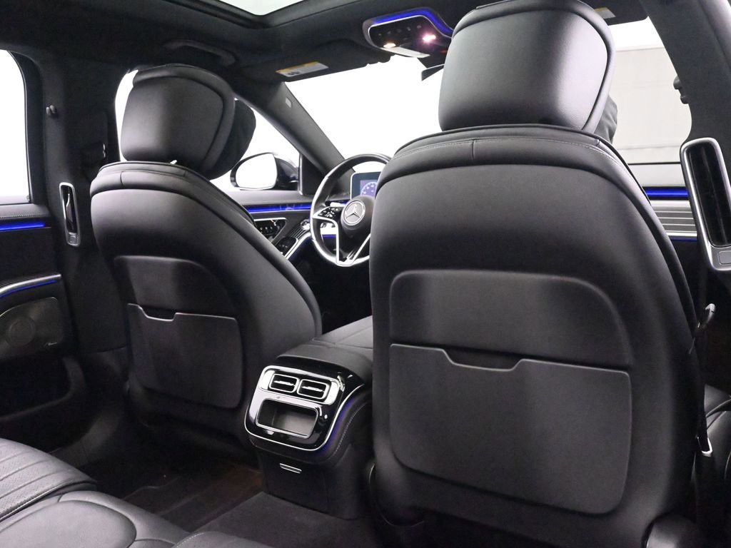 Used 2023 Mercedes-Benz S 500 4MATIC w/ AMG Line image 23