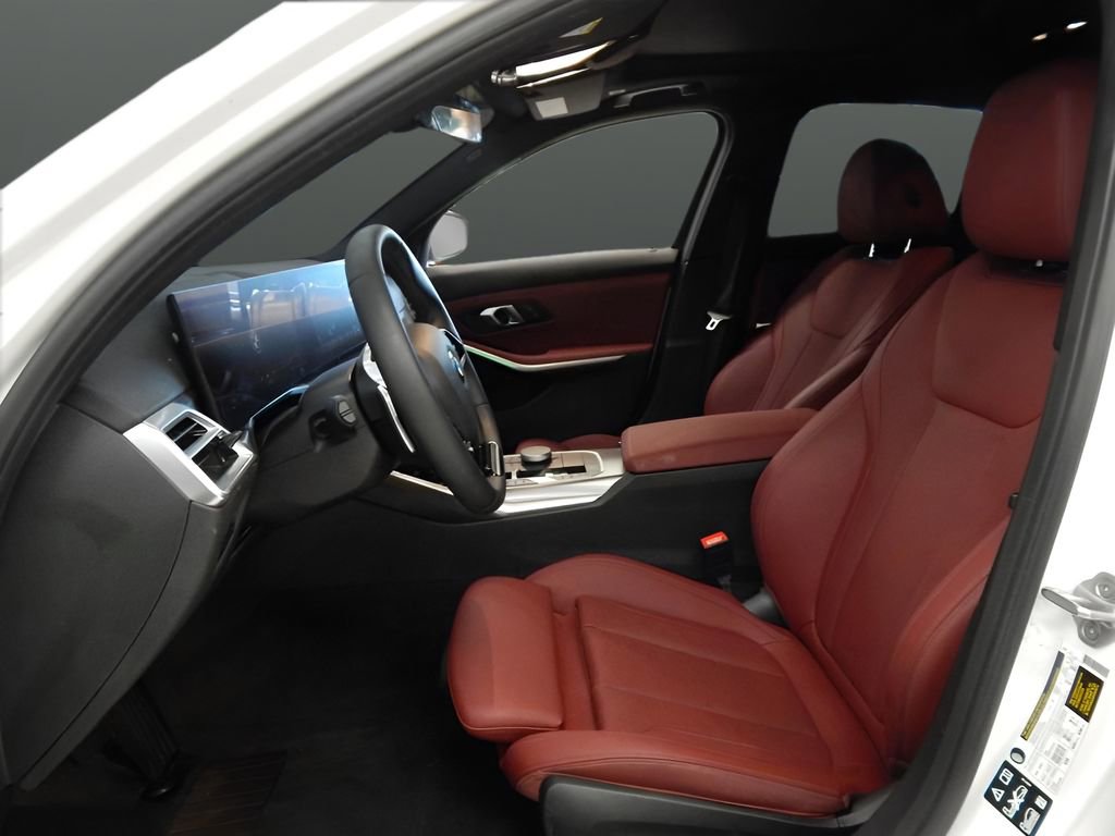 Used 2025 BMW 330i xDrive Sedan w/ M Sport Package image 16