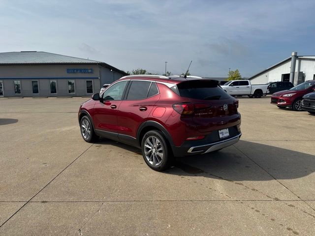 Used 2023 Buick Encore GX Essence w/ Experience Buick Package FWD image 5
