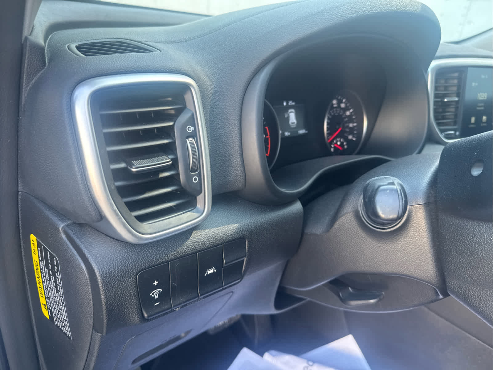 Used 2022 Kia Sportage LX image 21