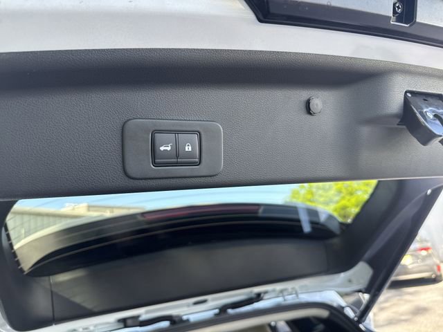 New 2026 Nissan Murano SV AWD/4WD image 13