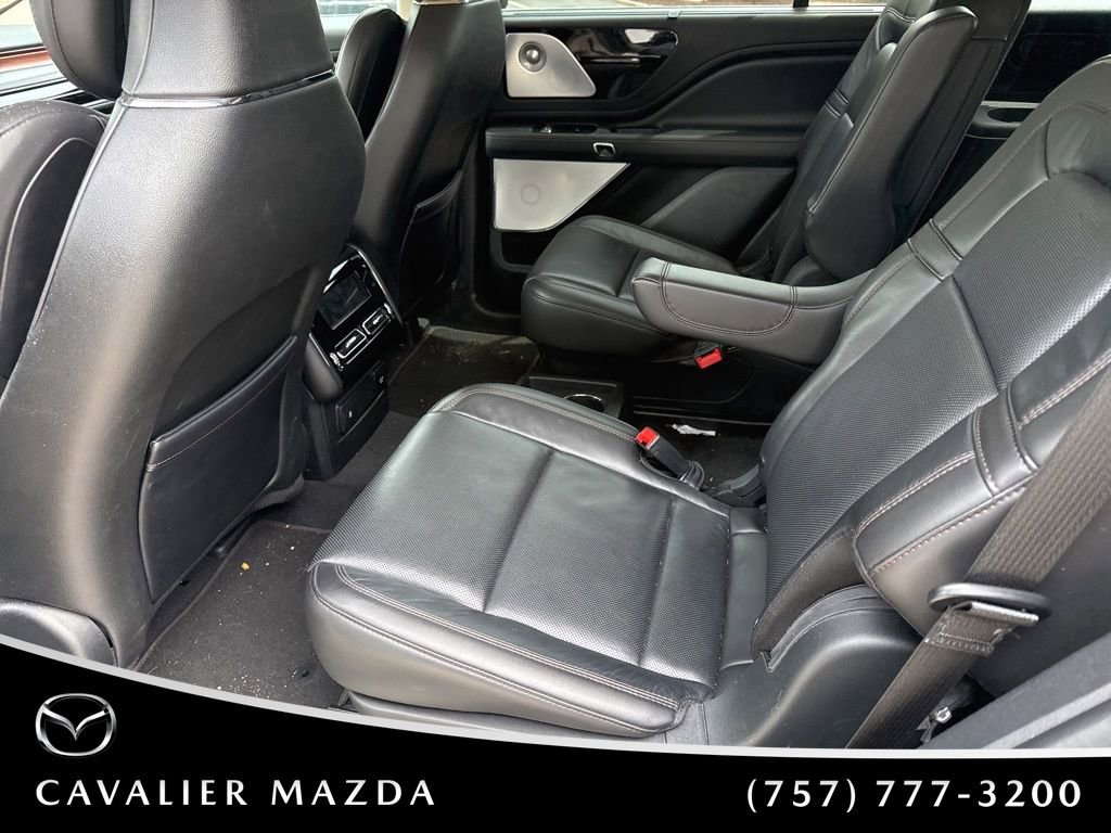 Used 2023 Lincoln Aviator Grand Touring w/ Equipment Group 301A AWD/4WD image 10