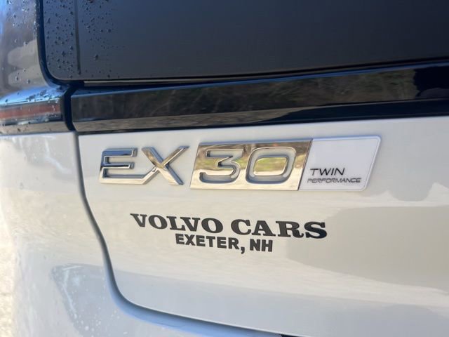New 2026 Volvo EX30 Cross Country Ultra w/ Protection Package Premier AWD/4WD image 12