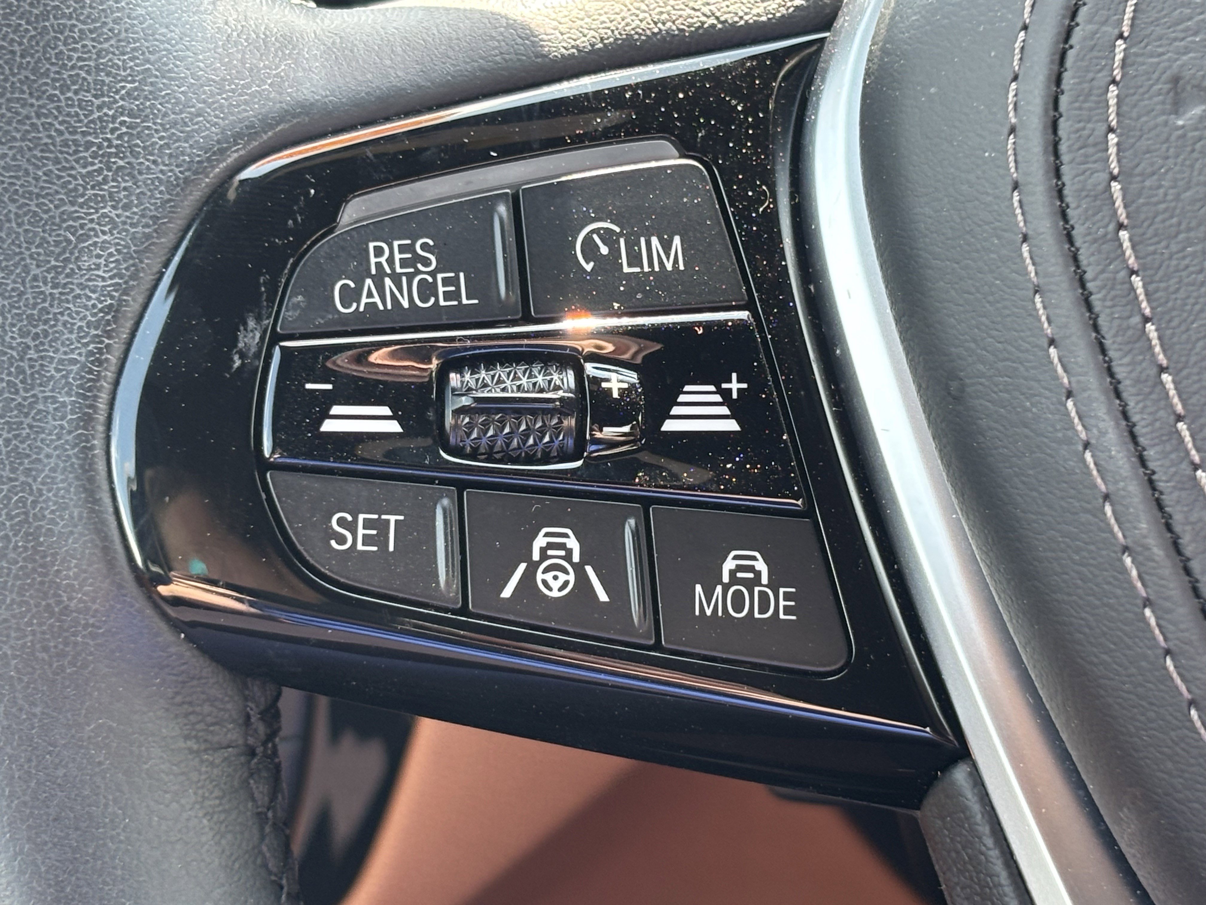 Certified 2023 BMW 530i w/ Executive Package image 19