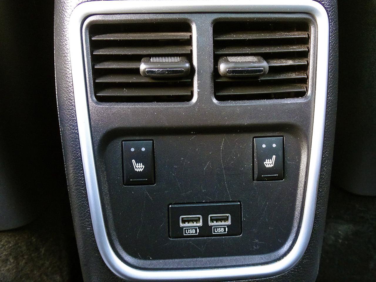Used 2021 Dodge Charger SXT w/ Leather Interior Group RWD image 26