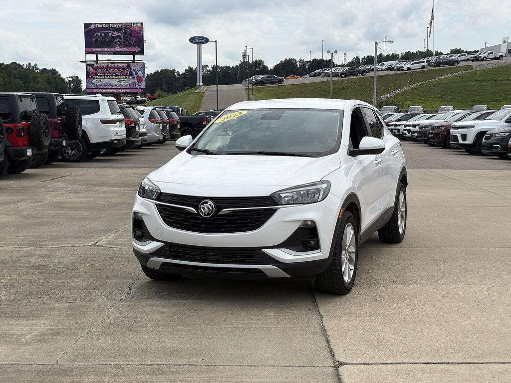 Used 2023 Buick Encore GX Preferred w/ Cold Weather Comfort Package FWD image 1