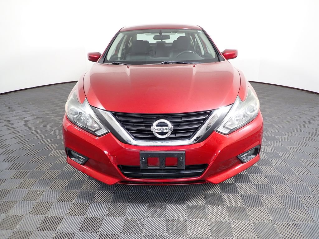 Used 2018 Nissan Altima 2.5 SR FWD image 5