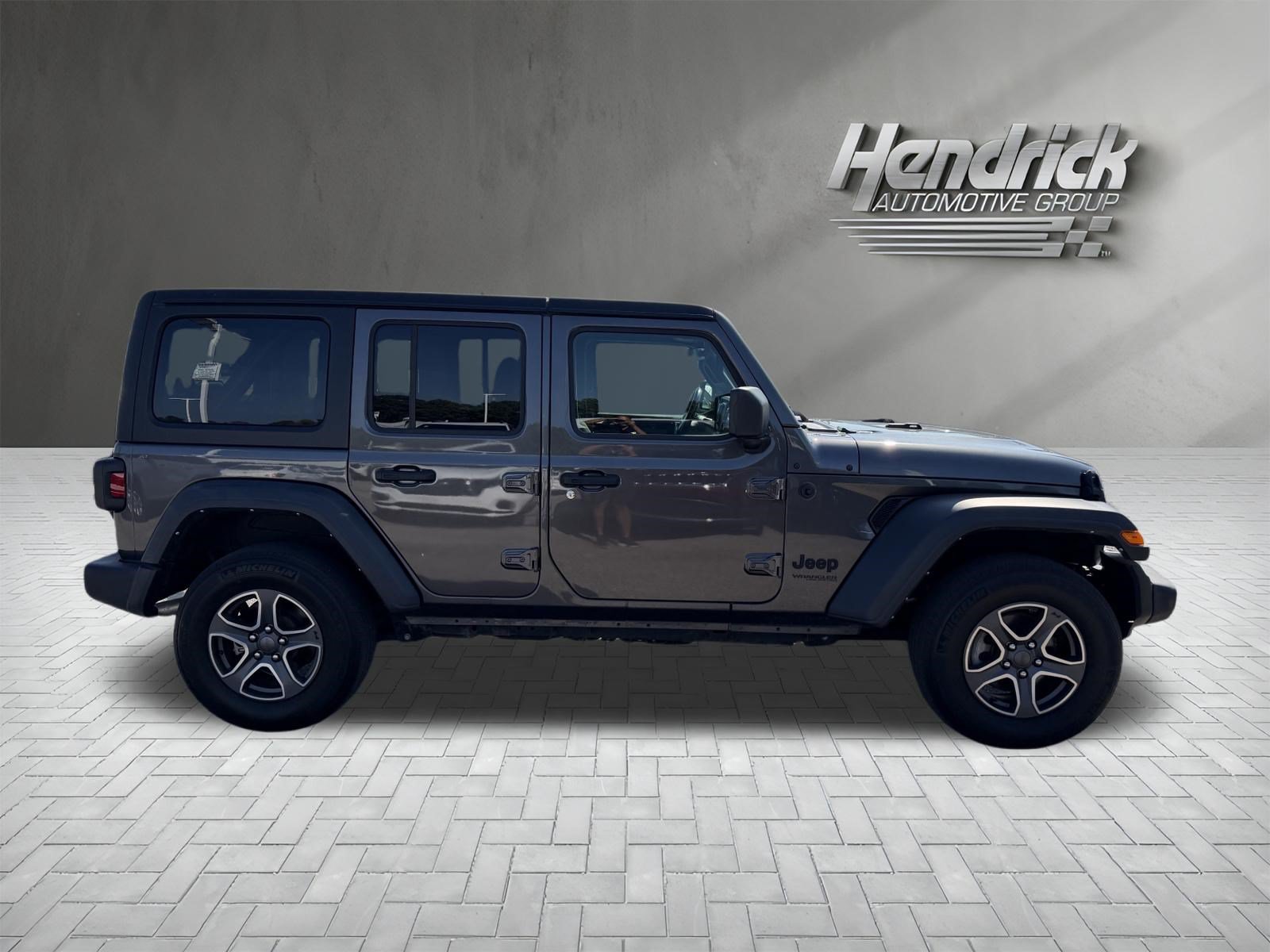 Used 2022 Jeep Wrangler Unlimited Sport AWD/4WD image 10
