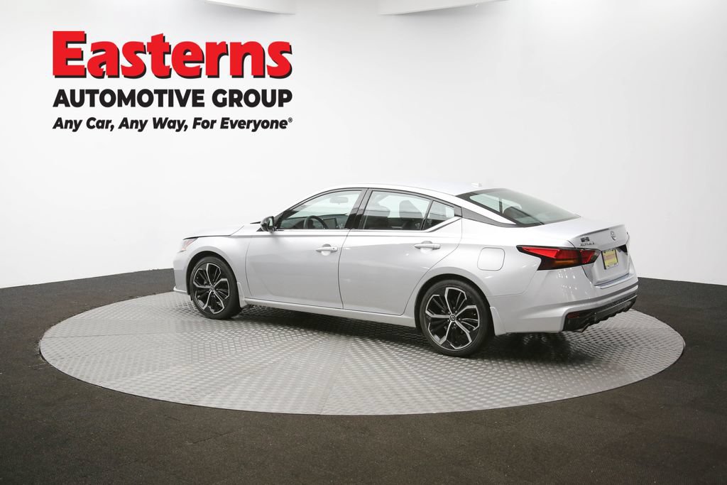 Used 2023 Nissan Altima 2.5 SR FWD image 61