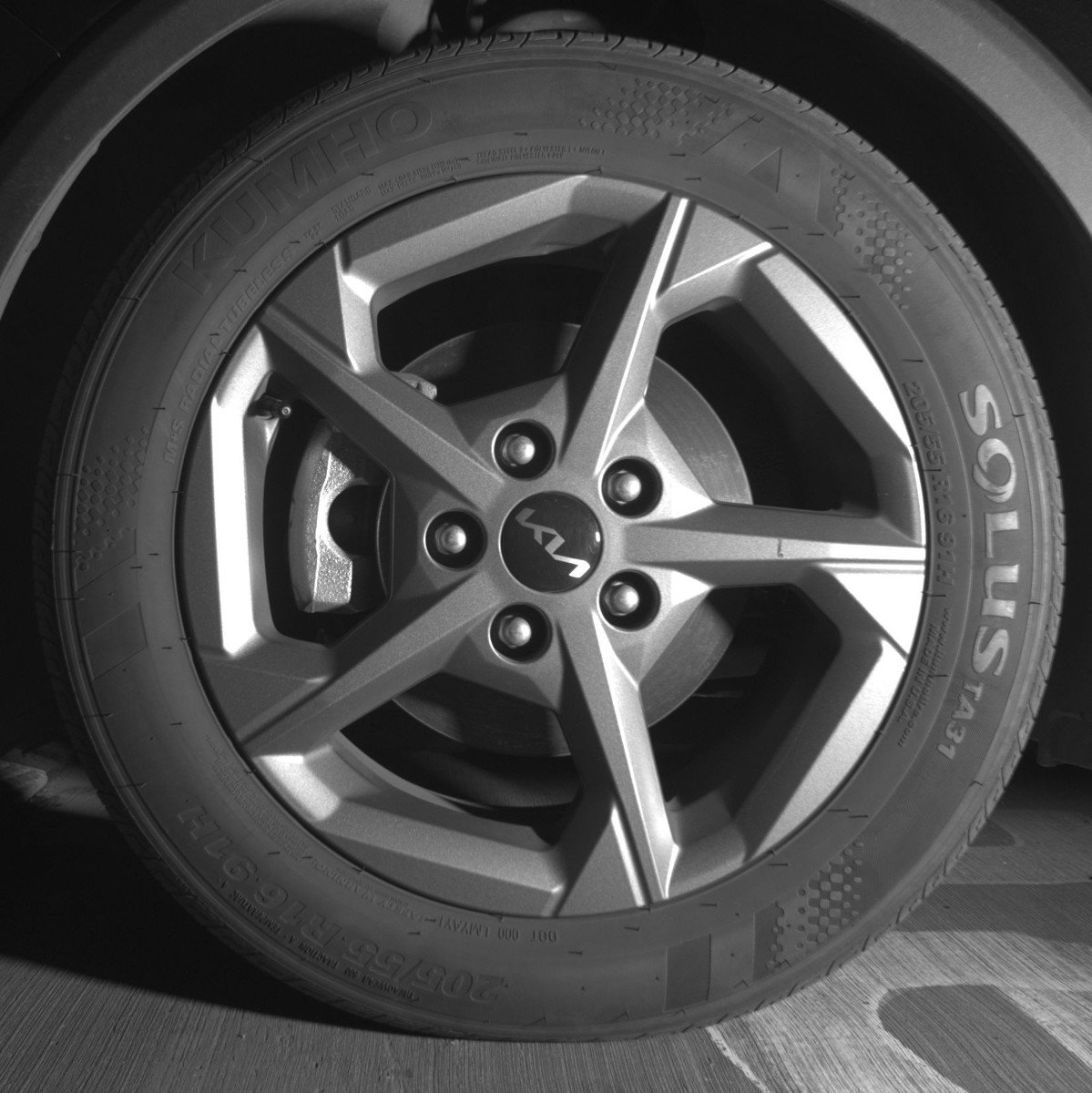 Used 2025 Kia K4 LXS image 12