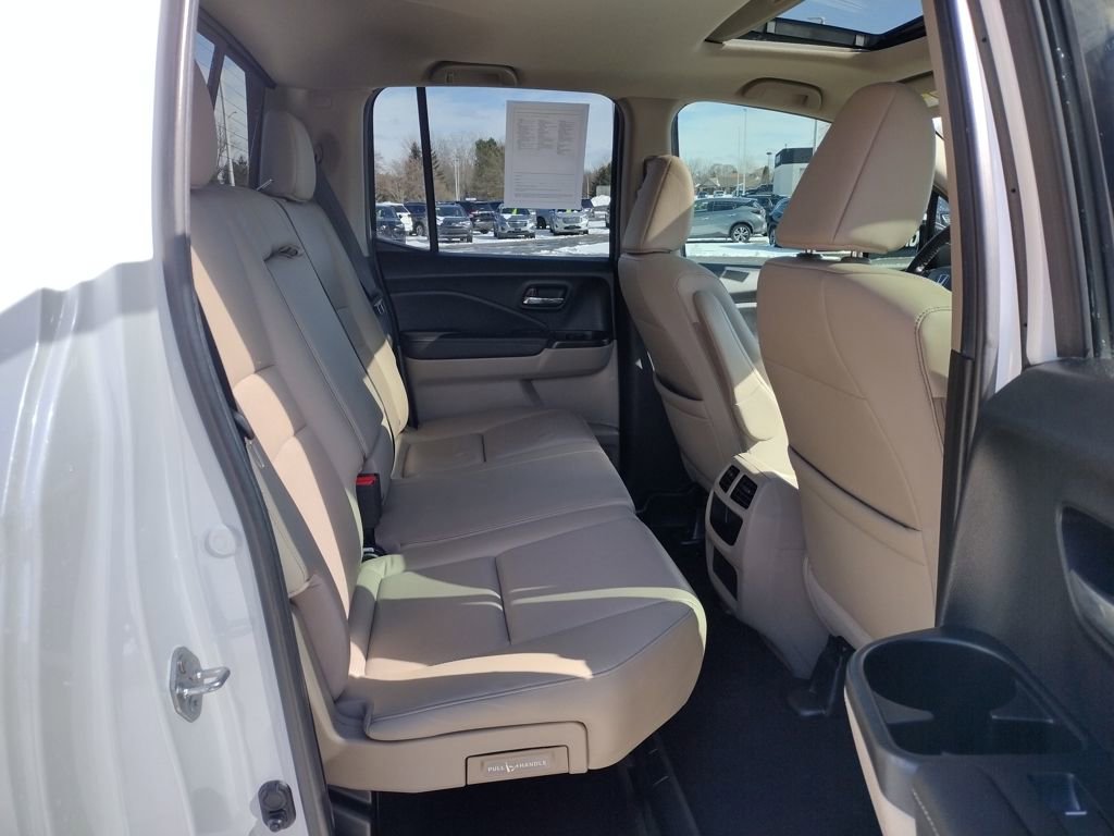 Used 2023 Honda Ridgeline RTL-E image 11
