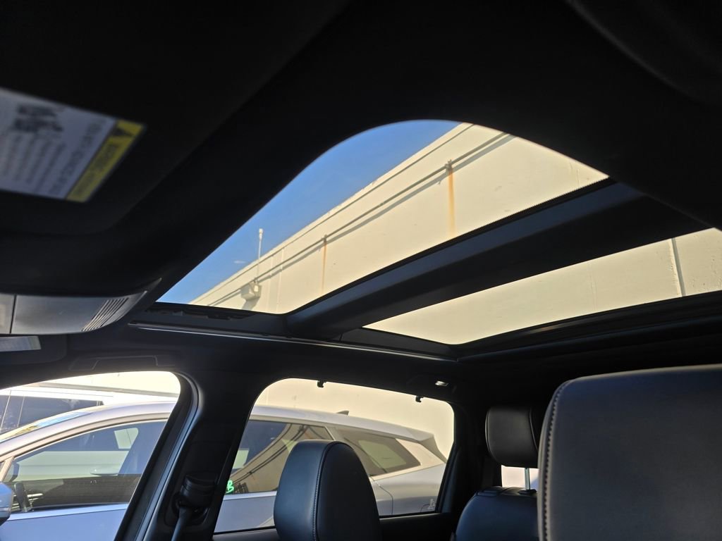 Used 2024 MAZDA CX-90 Plug-In Hybrid w/ Premium Plus image 9