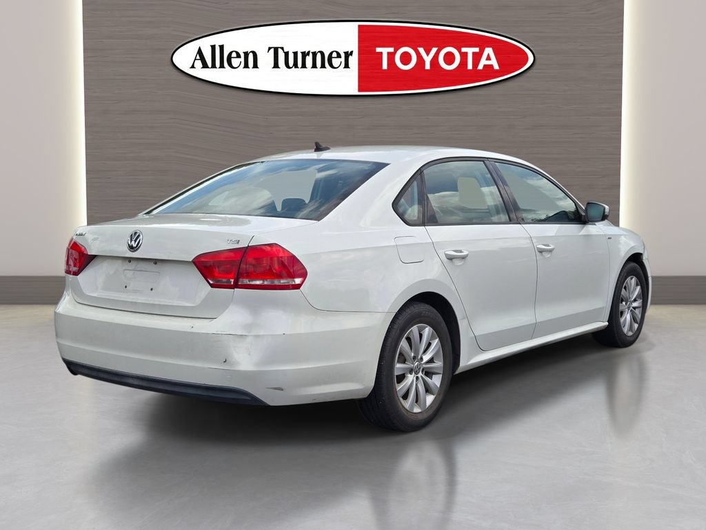 Used 2015 Volkswagen Passat 1.8T Wolfsburg Edition FWD image 6