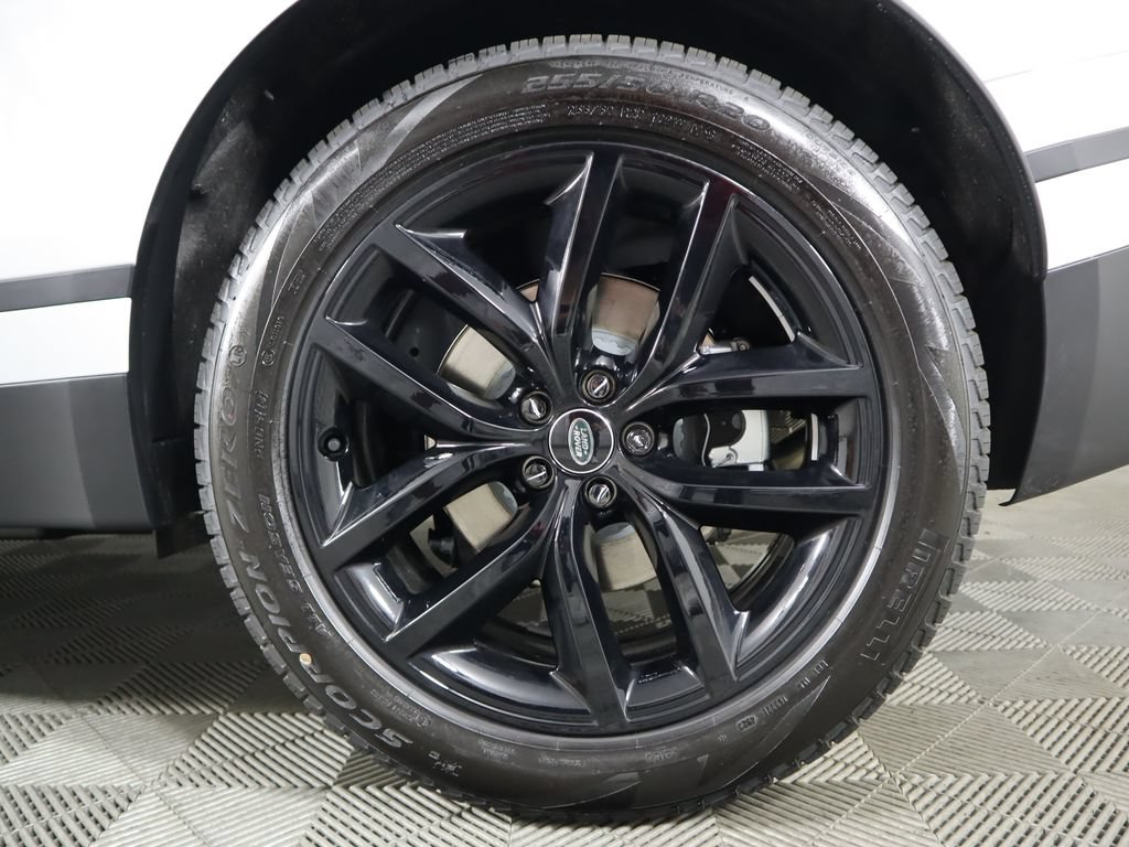 Certified 2024 Land Rover Range Rover Velar S AWD/4WD image 32