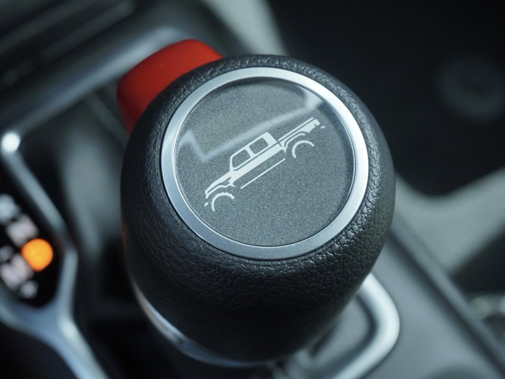 New 2025 Jeep Gladiator Sport S image 18