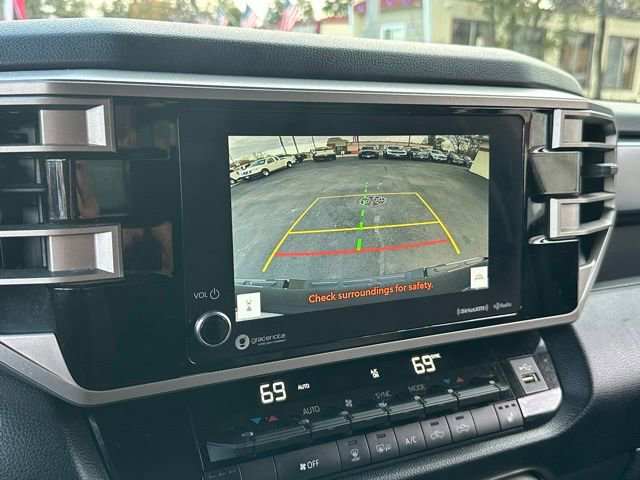 Used 2022 Toyota Tundra SR5 w/ TRD Off-Road Premium Package image 9