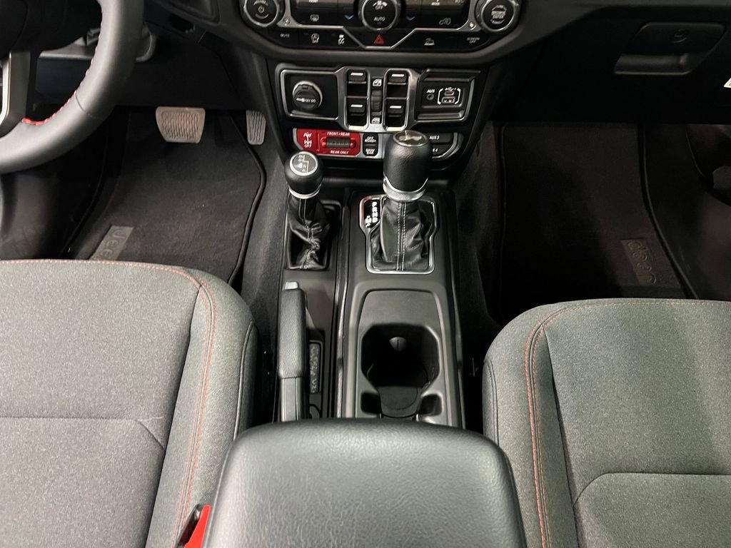 Used 2024 Jeep Wrangler Unlimited Rubicon image 15