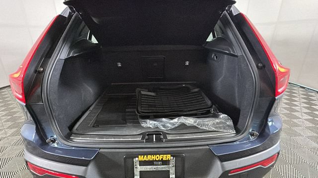Used 2021 Volvo XC40 T5 Inscription w/ Climate Package AWD/4WD image 28