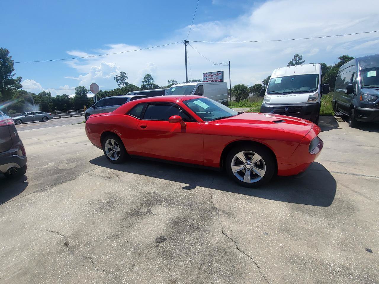 Used 2020 Dodge Challenger SXT RWD image 24