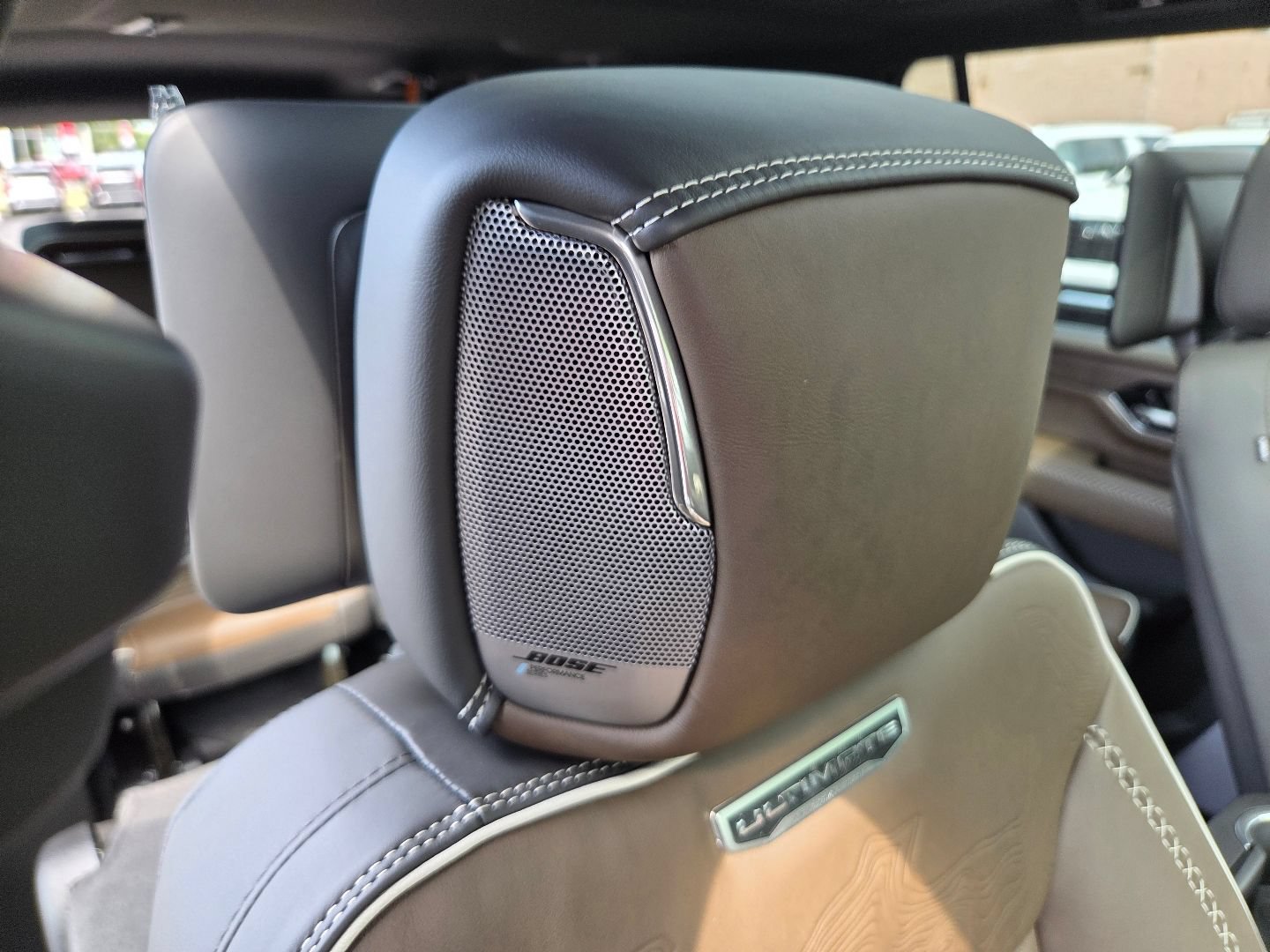 New 2026 GMC Yukon XL Denali Ultimate w/ LPO, Floor Liner Package AWD/4WD image 25