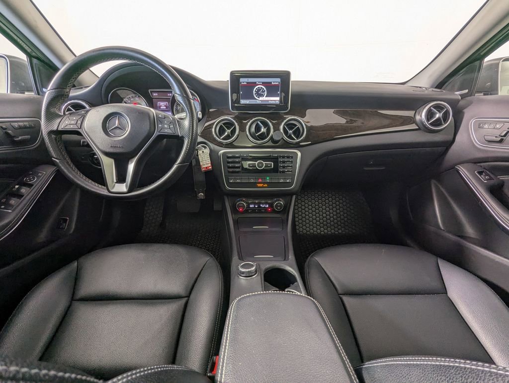 Used 2015 Mercedes-Benz GLA 250 4MATIC image 5