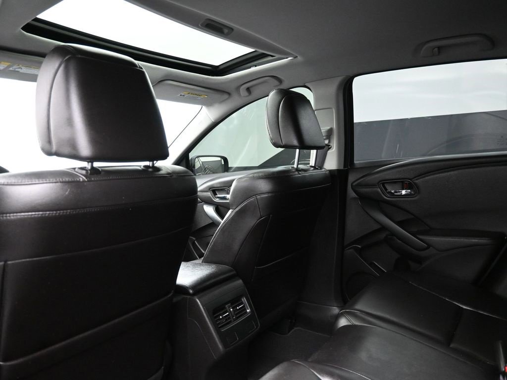 Used 2016 Acura RDX FWD image 2