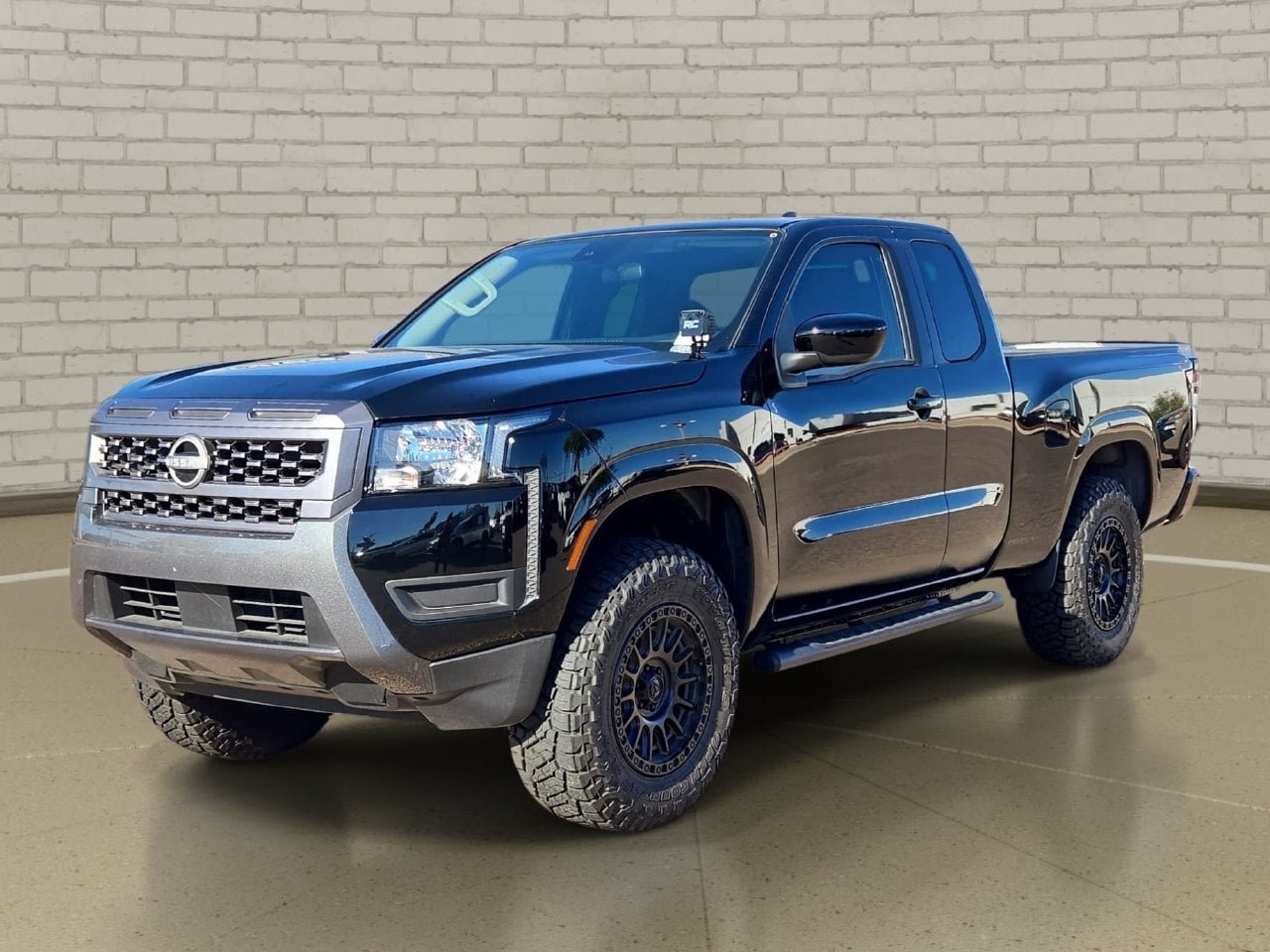 Used 2025 Nissan Frontier SV