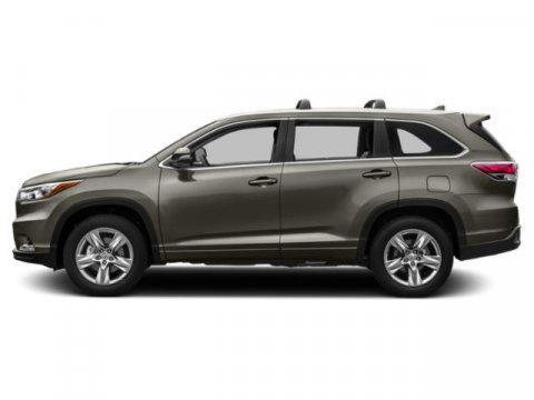 Used 2015 Toyota Highlander XLE image 3