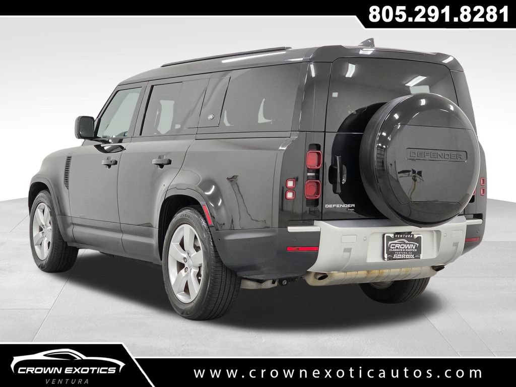 Used 2023 Land Rover Defender 130 SE AWD/4WD image 5
