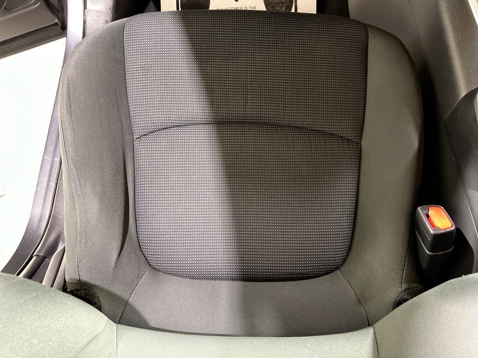 Used 2019 Toyota RAV4 LE image 21