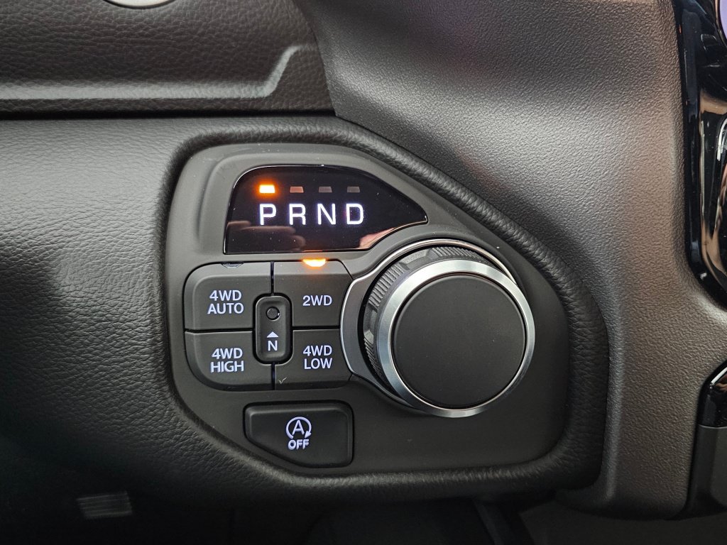 New 2026 RAM 1500 Big Horn AWD/4WD image 30