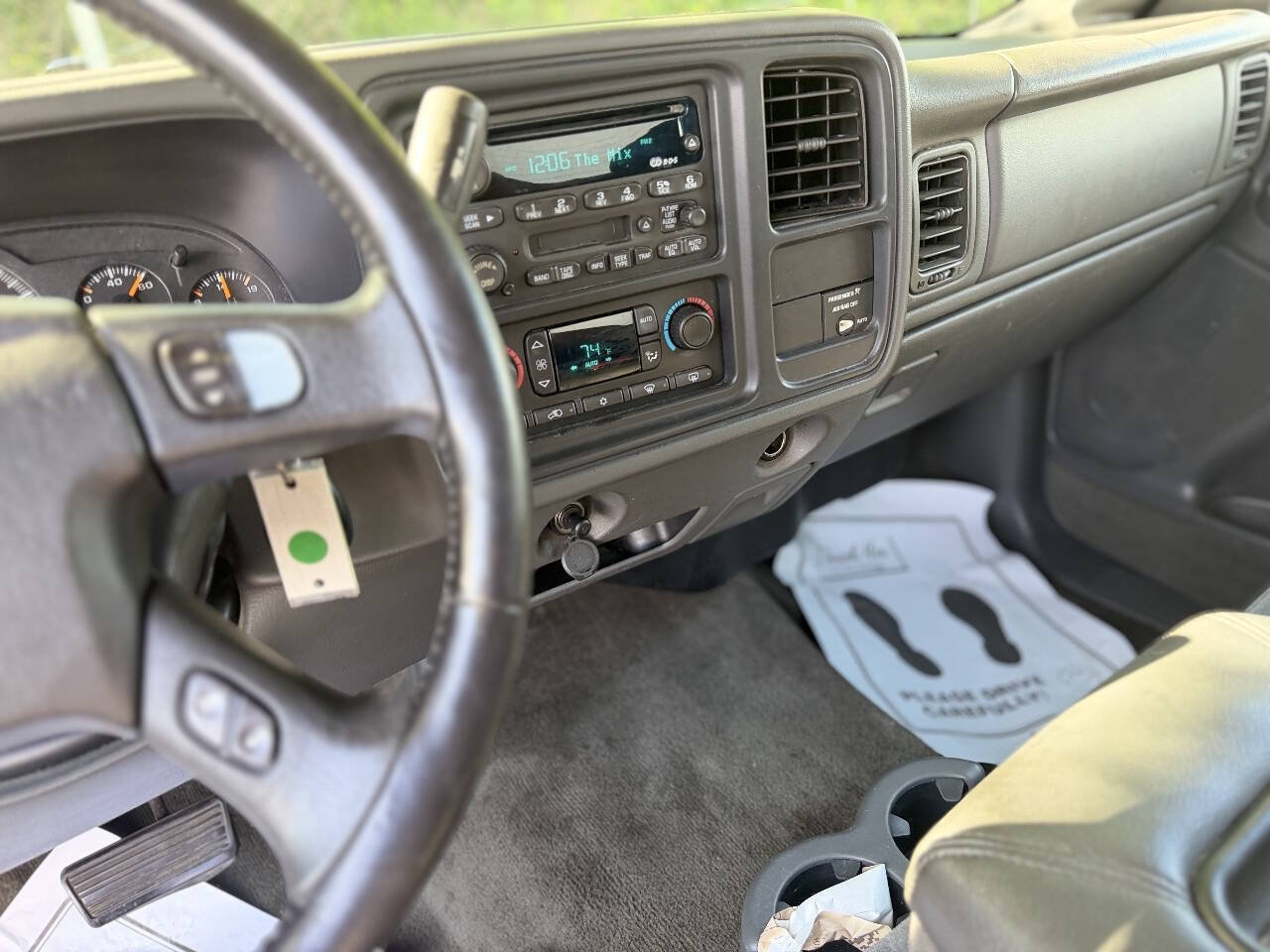 Used 2003 Chevrolet Silverado 1500 LS w/ Off-Road Package AWD/4WD image 14