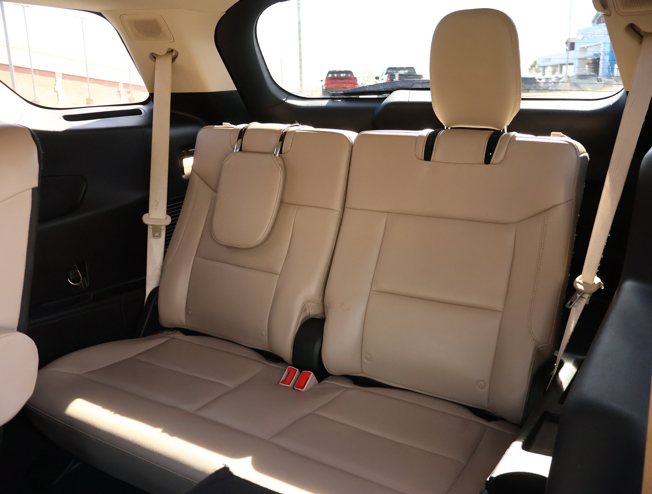 Used 2022 Ford Explorer Limited w/ Equipment Group 301A image 26