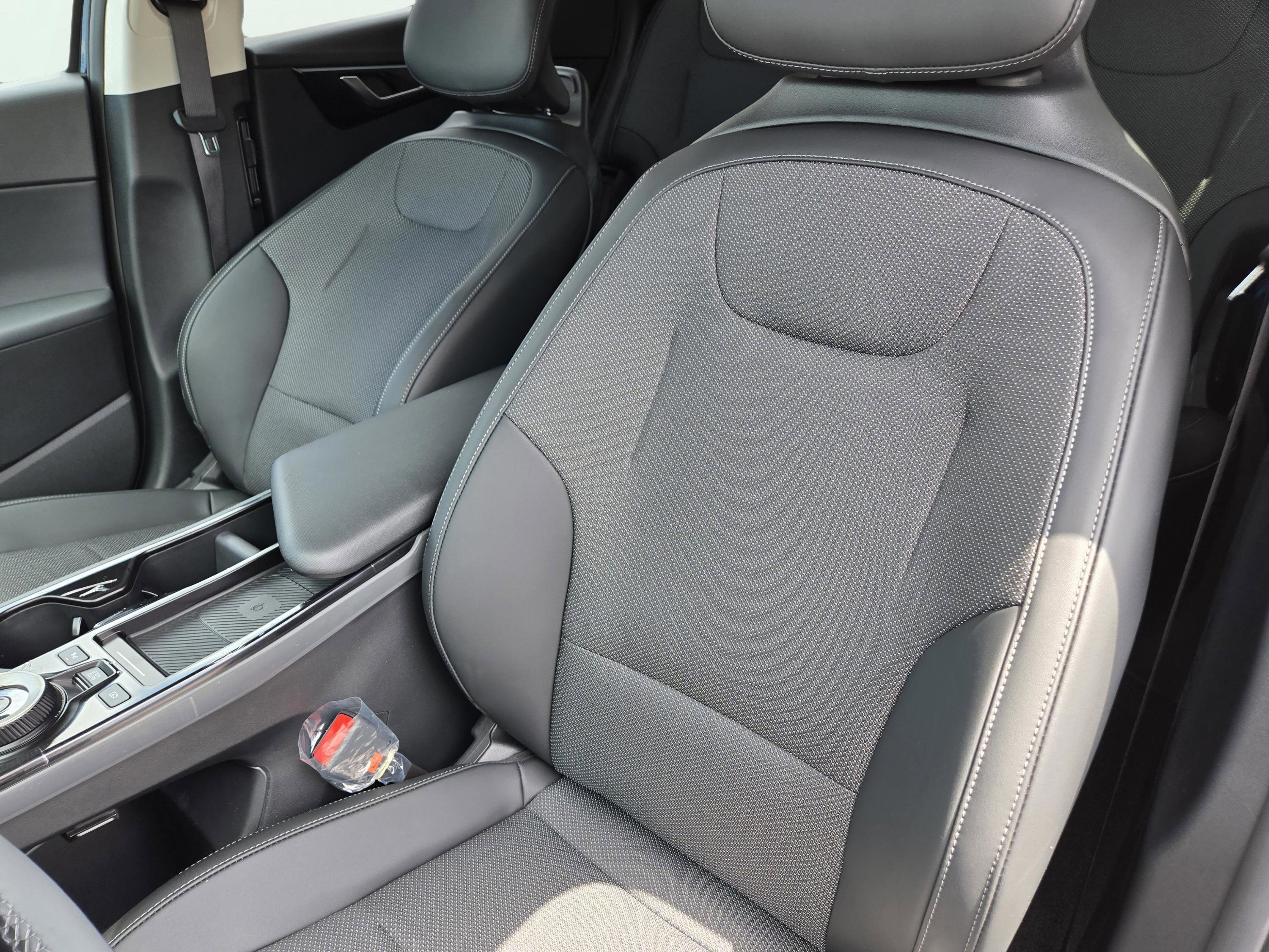 New 2025 Kia EV6 Light image 15