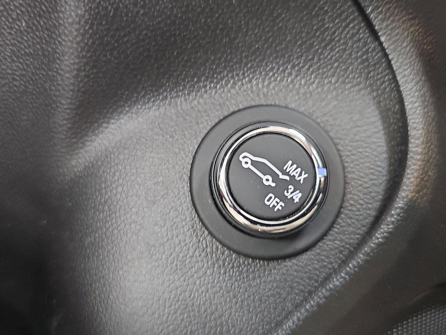Used 2023 Buick Encore GX Select w/ Sport Touring Package AWD/4WD image 24