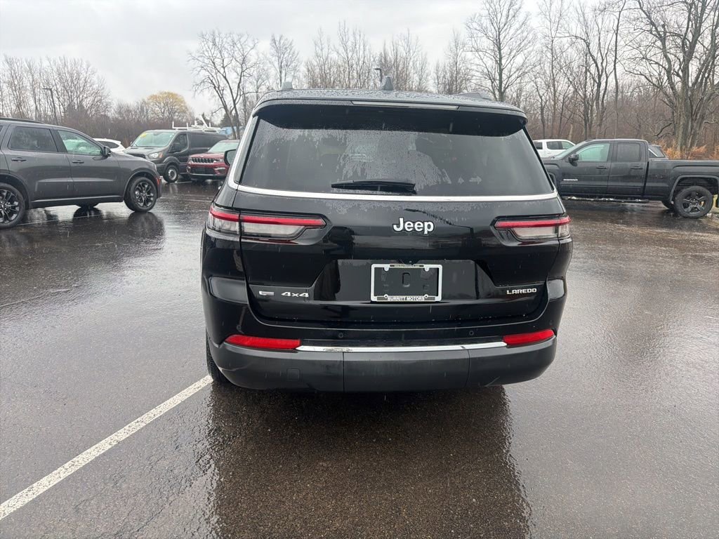 Used 2023 Jeep Grand Cherokee L Laredo image 6