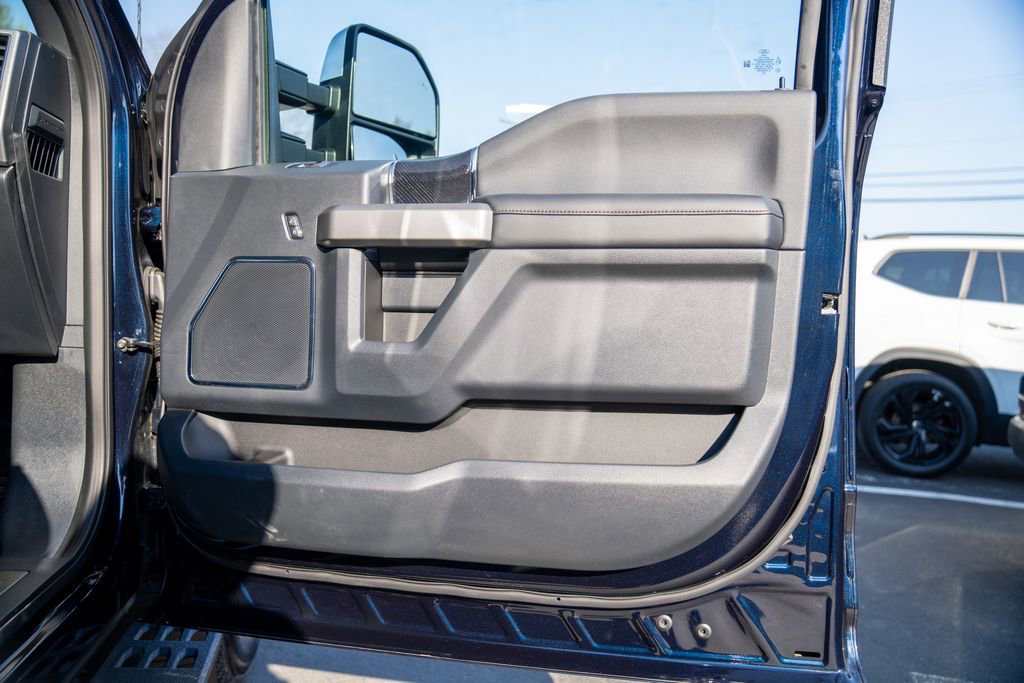 Used 2022 Ford F350 Platinum image 10
