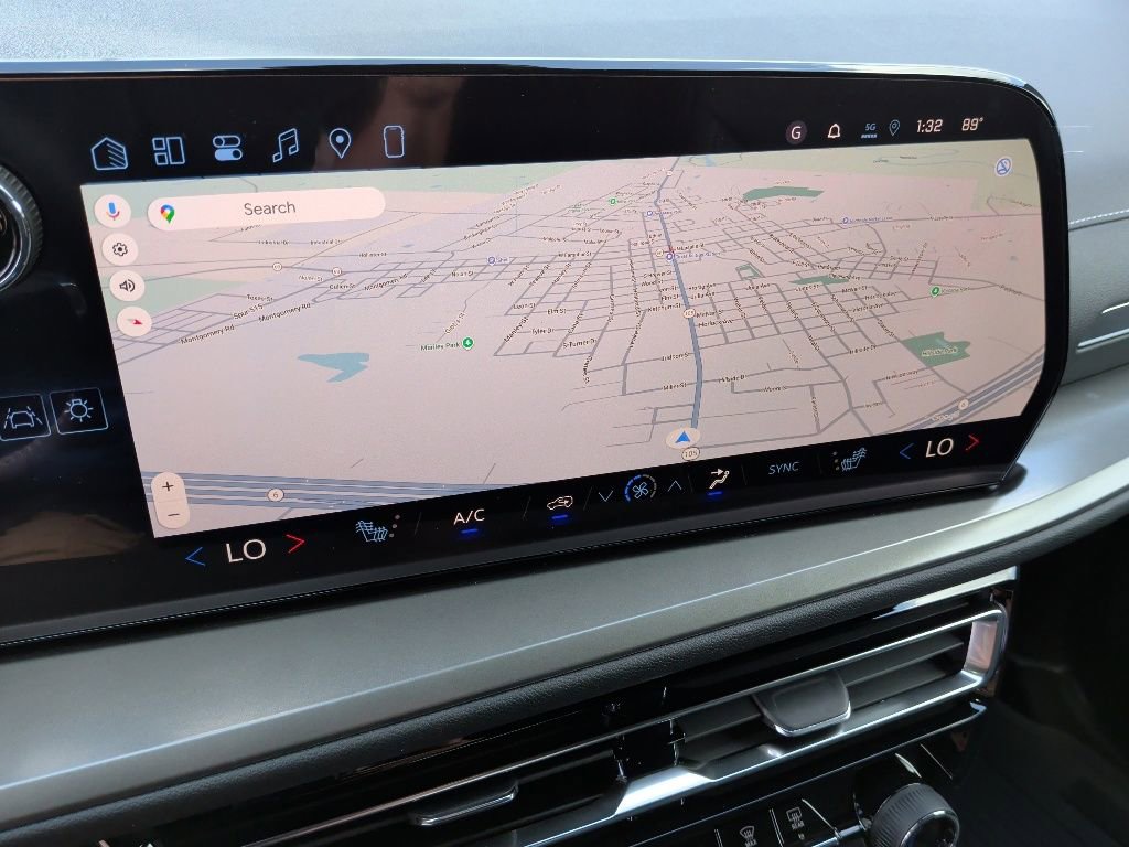 New 2026 Chevrolet Traverse LT FWD image 23