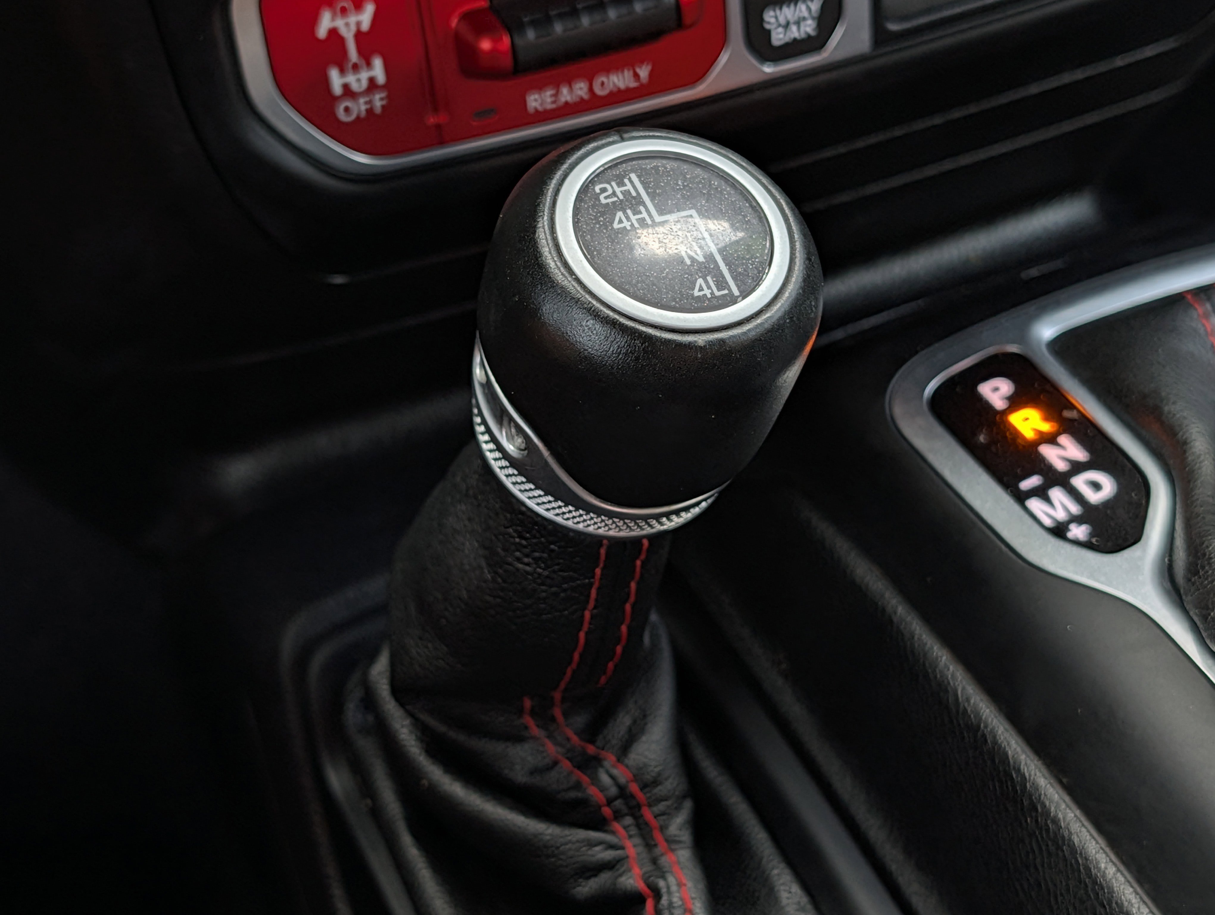 Used 2020 Jeep Gladiator Rubicon AWD/4WD image 38