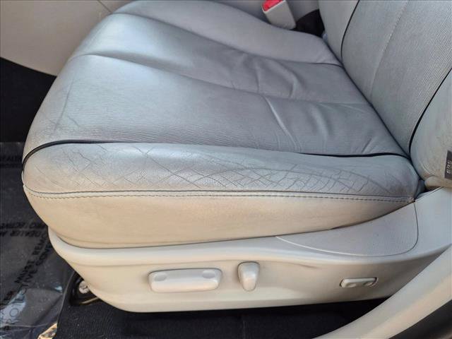 Used 2009 Toyota Venza AWD image 11
