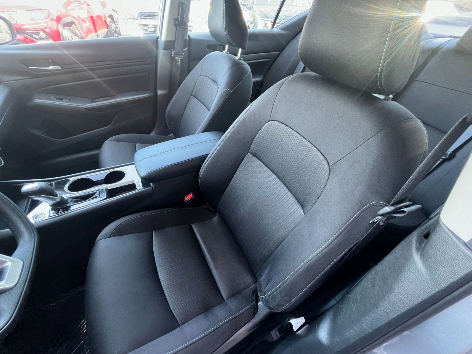 Used 2024 Nissan Altima 2.5 SV image 36