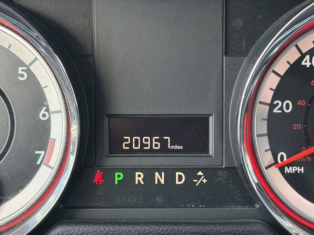 Used 2016 Dodge Grand Caravan SE FWD image 29