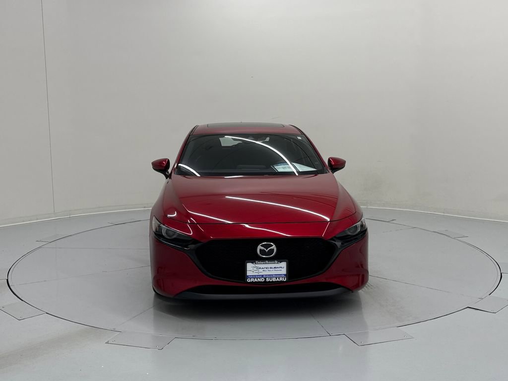 Used 2019 MAZDA MAZDA3 Hatchback w/ Premium Package FWD image 8