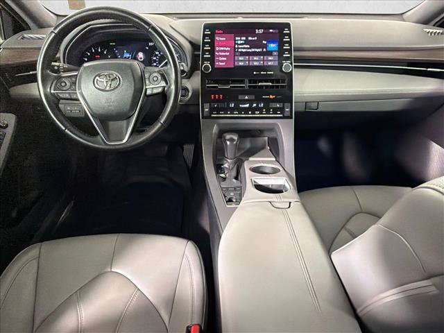 Used 2020 Toyota Avalon XLE FWD image 22