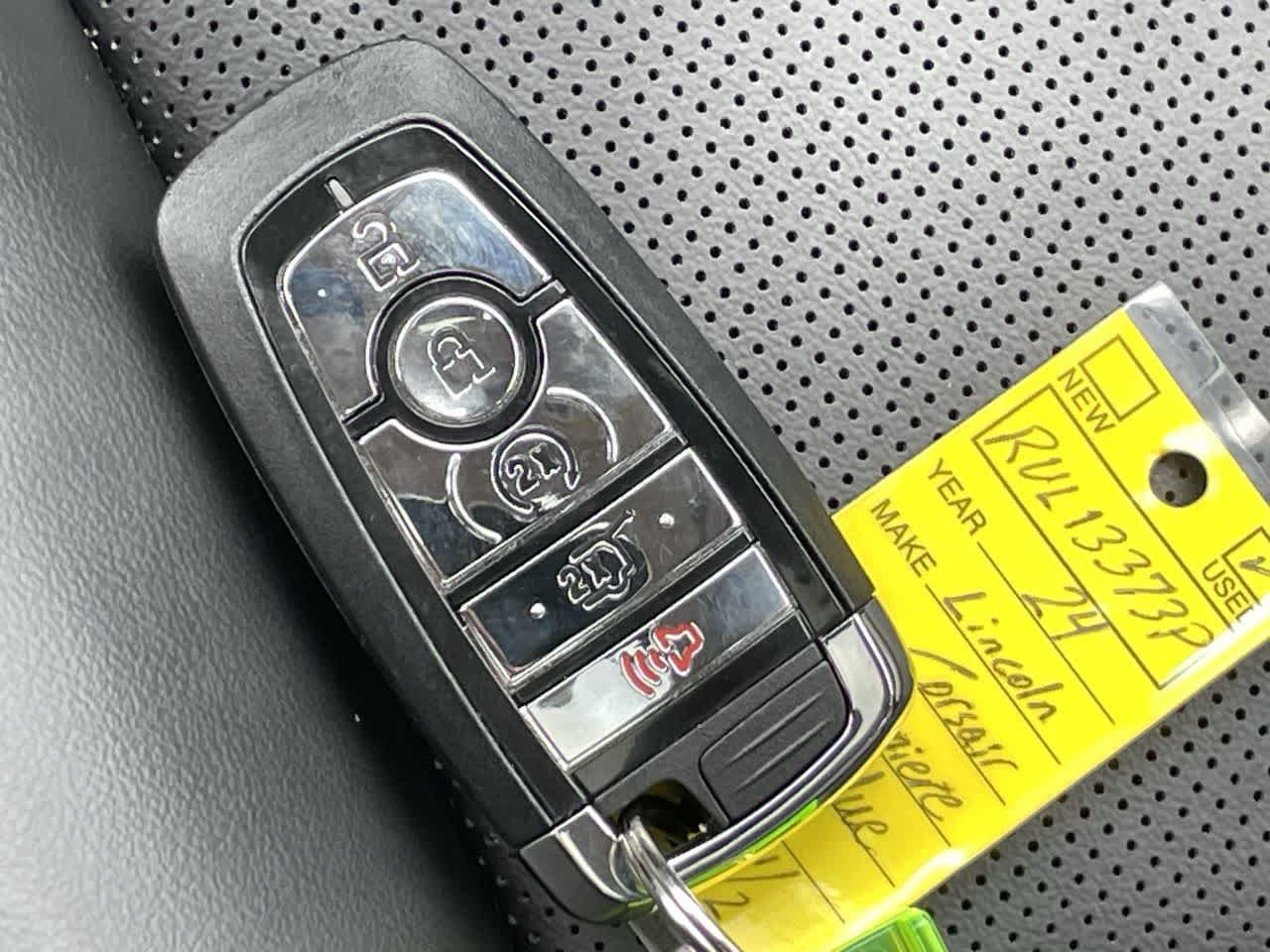 Used 2024 Lincoln Corsair AWD w/ Equipment Group 101A image 32