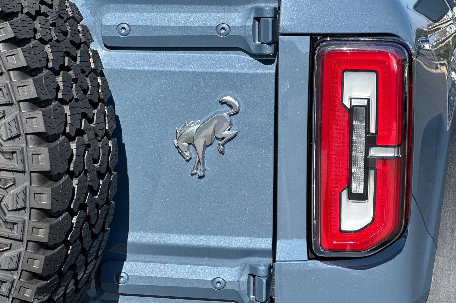 New 2025 Ford Bronco Outer Banks w/ Sasquatch Package image 26