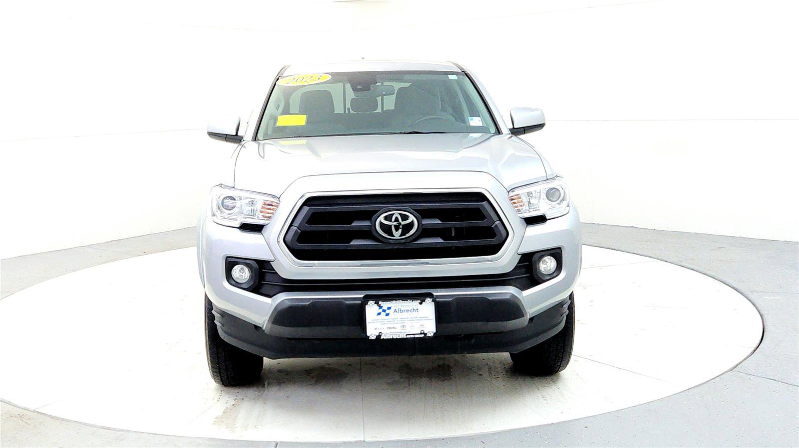 Certified 2023 Toyota Tacoma SR5 image 8