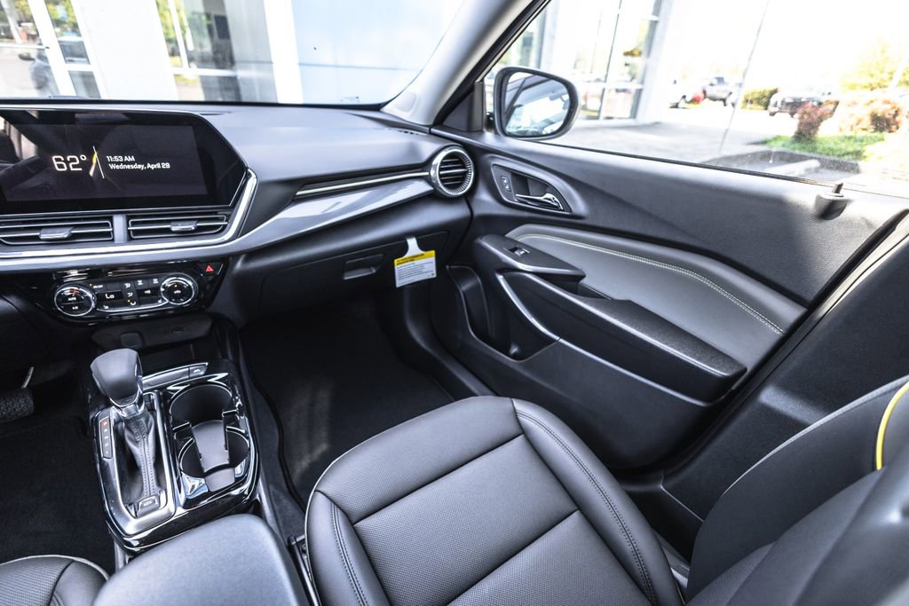 New 2026 Chevrolet Trax ACTIV w/ Driver Confidence Package FWD image 22