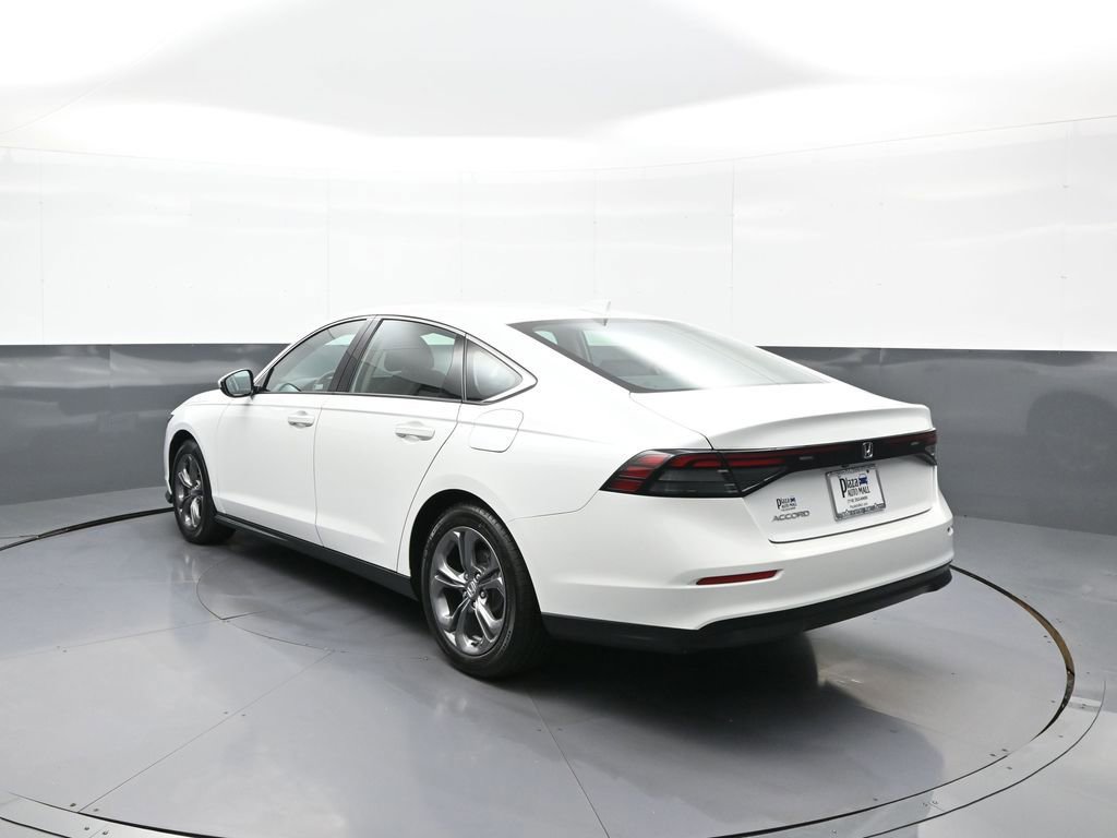 Certified 2023 Honda Accord EX image 8